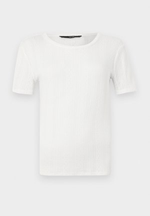 Valge lühikeste varrukatega särk, mis on valmistatud tekstuurilisest riidest, vertikaalsete soonte ja ümarate kaelustega. Lihtne disain ilma lisanditeta.