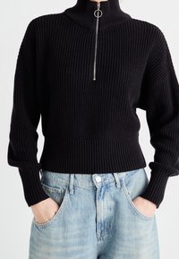 ONLY Stickad tröja - black