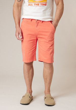DEELUXE, VARTY - Shorts - mandarine