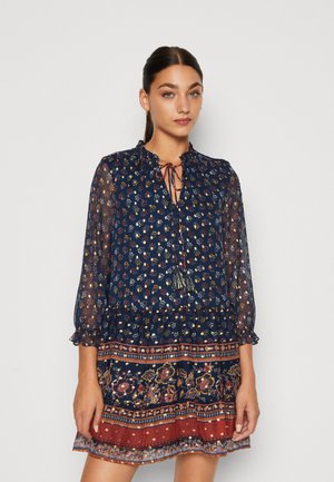 Vero Moda VMLUCY 7/8 SHORT DRESS BOHO - Φόρεμα ημέρας - night sky
