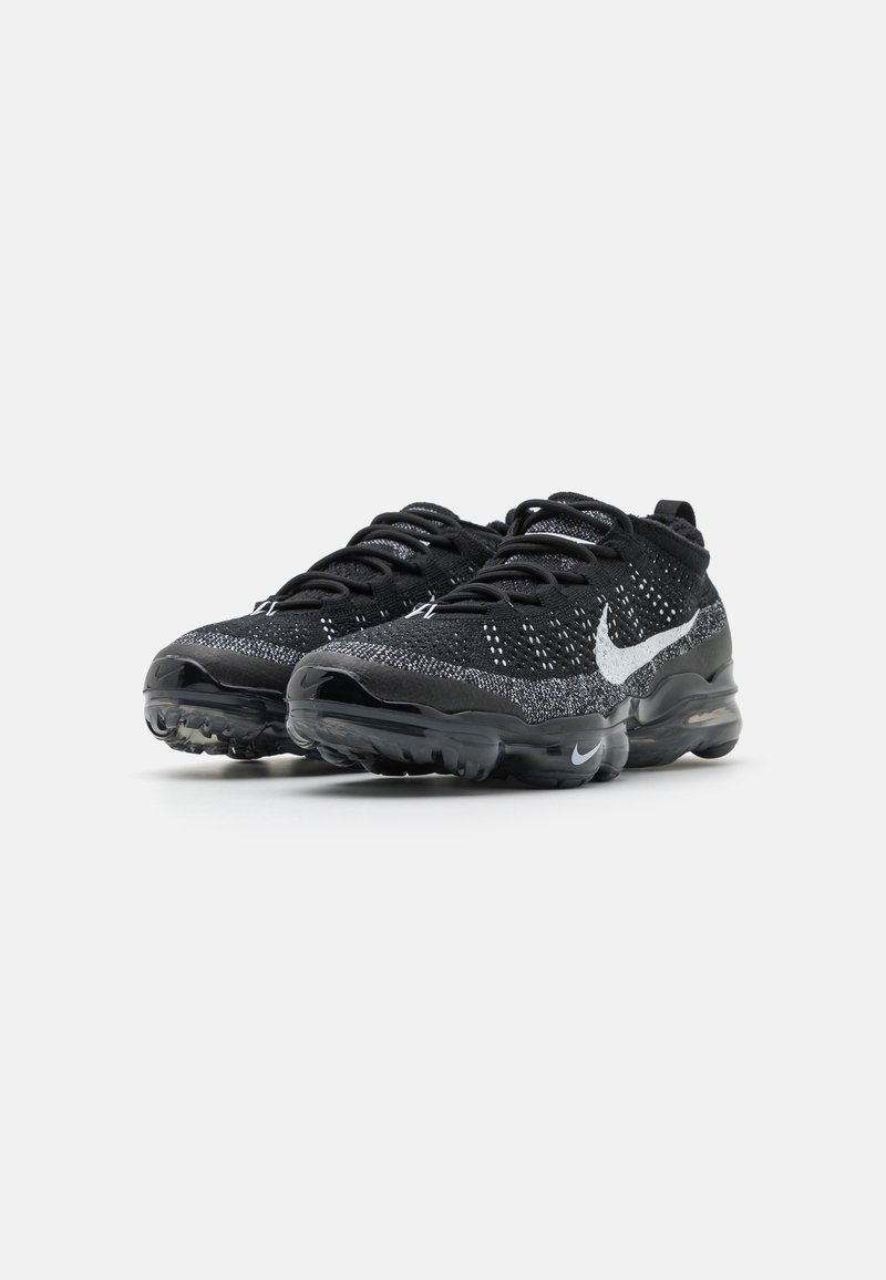 vapormax flyknit black