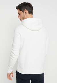 Tommy Hilfiger CORE LOGO HOODY - Sweatshirt com capuz - white
