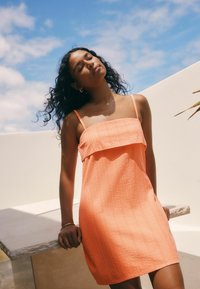 Next BANDEAU  - Rochie de zi - coral pink