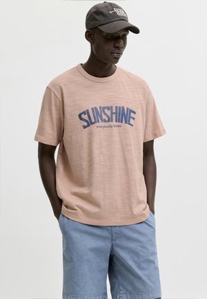 Jack & Jones, JPRBLUBRAYDEN SS TEE - T-shirt con stampa - misty rose