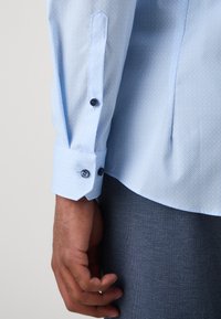 OLYMP No. Six Ing - blue