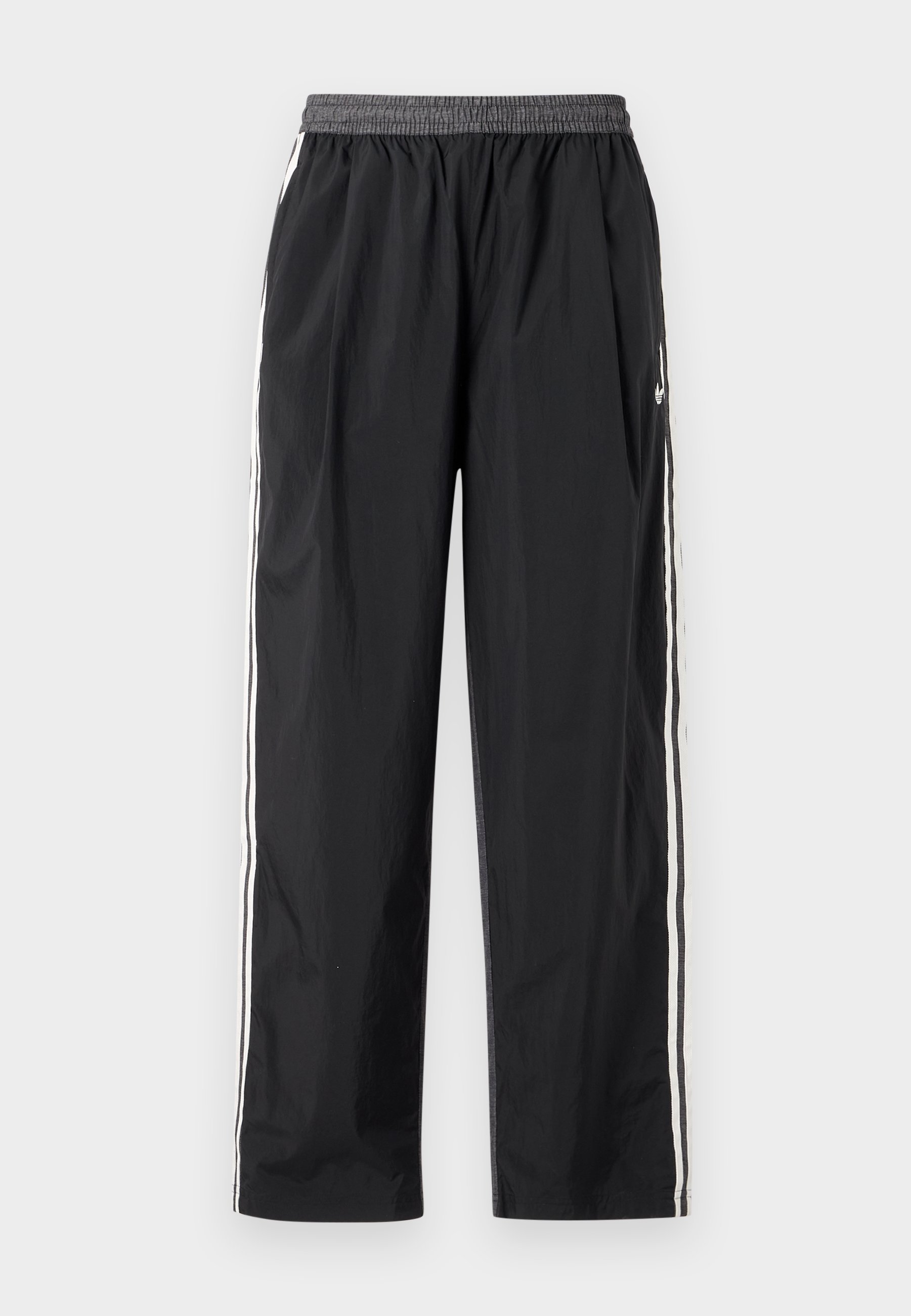 パンツ ADIDAS Originals R3CD Track Pants 5FT1105 adidas Originals R3CD Track Pants - Black | adidas Hong Kong