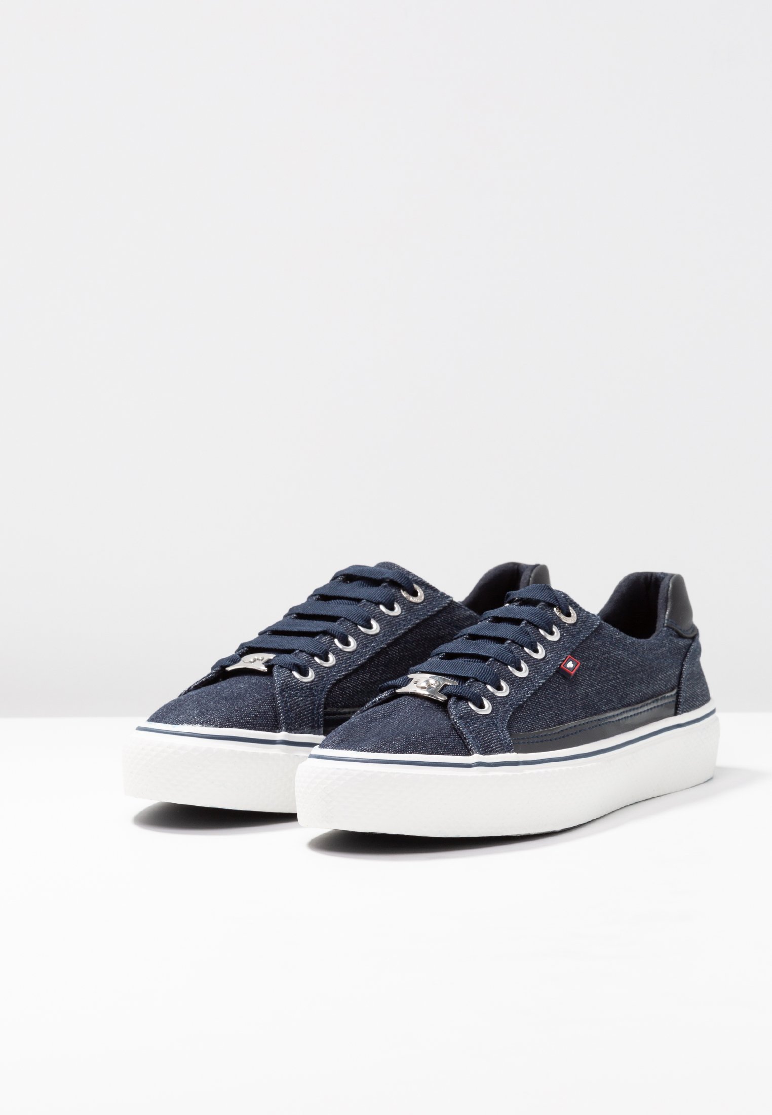 TOM TAILOR DENIM Joggesko navy Zalando.no TOM TAILOR DENIM Joggesko navy Zalando.no