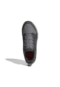 Adidas Terrex TRACEROCKER 2 GORE-TEX TRAIL RUNNING SHOES - Tenisice za trail trčanje - grey/olive