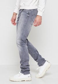 Jack & Jones Jeans a sigaretta - grey