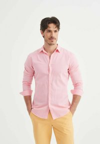 Non sélectionné, rose