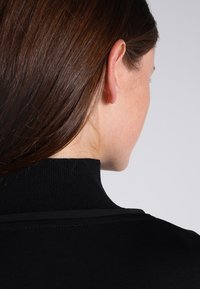 Anna Field Kardigan - black
