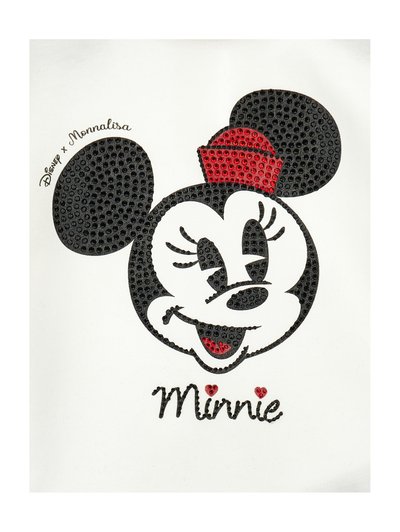 Čiernobiela grafika karikatúrnej myši s červenou mašľou, zdobená čiernymi a červenými kamienkami, na bielom pozadí. "Minnie" v čiernom texte pod obrázkom.