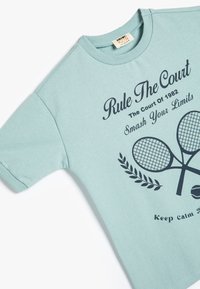 Koton - T-shirt z nadrukiem