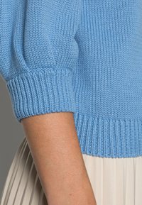 Part Two GABI - Camisola - della robbia blue