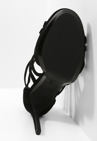 MICHAEL Michael Kors Korolliset sandaalit - black