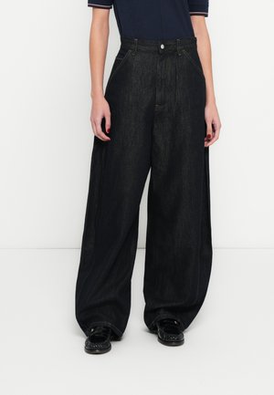 HIGH RISE LOOSE BALLOON LEG - Blugi loose fit - pure