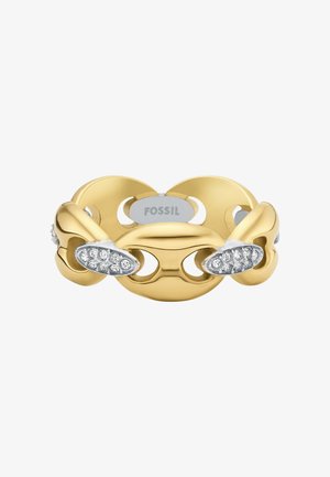 Een gouden metalen ring met een in elkaar grijpend ontwerp, voorzien van zilveren accenten en heldere edelsteenversieringen, die een gladde, gepolijste textuur laat zien.