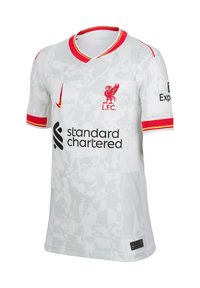 Maglietta bianca del Liverpool FC con accenti rossi, caratterizzata da un colletto a V, logo sul petto e testo dello sponsor. Pattern testurizzato sul tessuto.