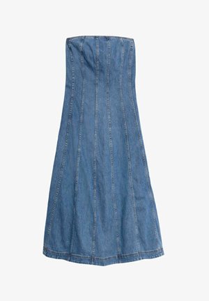 Stropeløs denimkjole i lyseblå, med lodrette sømme, en svajet A-formet silhuet og en glat tekstur.