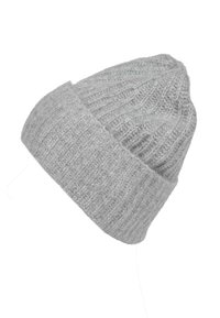 Grijze gebreide beanie met een geribbelde textuur en een omgeslagen manchet. Het materiaal is zacht en rekt uit om verschillende hoofdgroottes te passen.