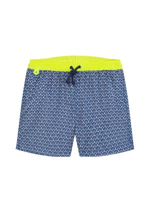 Shorts de bain bleus avec un motif de coquillage blanc, dotés d'une taille élastique jaune fluo et d'un cordon bleu marine. Tissu léger.