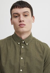 Casual Friday CFANTON - Overhemd - burnt olive melange