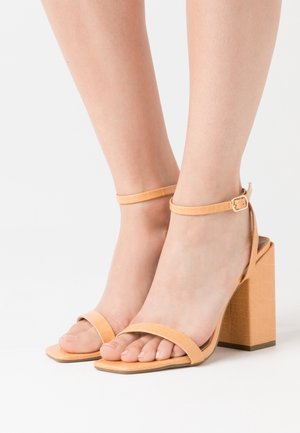 Missguided, Sandales à talons hauts - orange