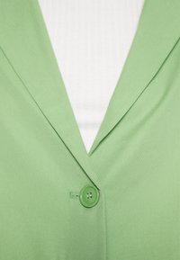 Monki Blazer - green
