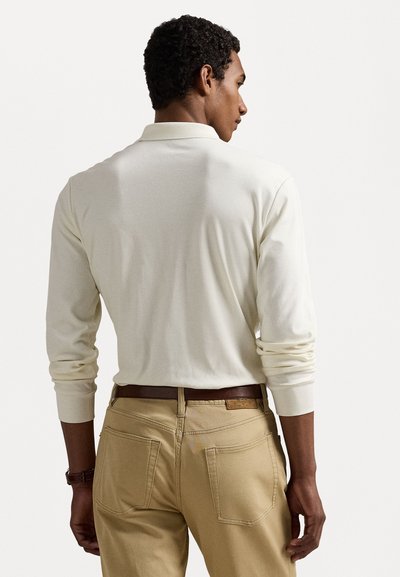 Polo Ralph Lauren CUSTOM SLIM SOFT COTTON POLO SHIRT - Camisola de manga comprida - pale cream