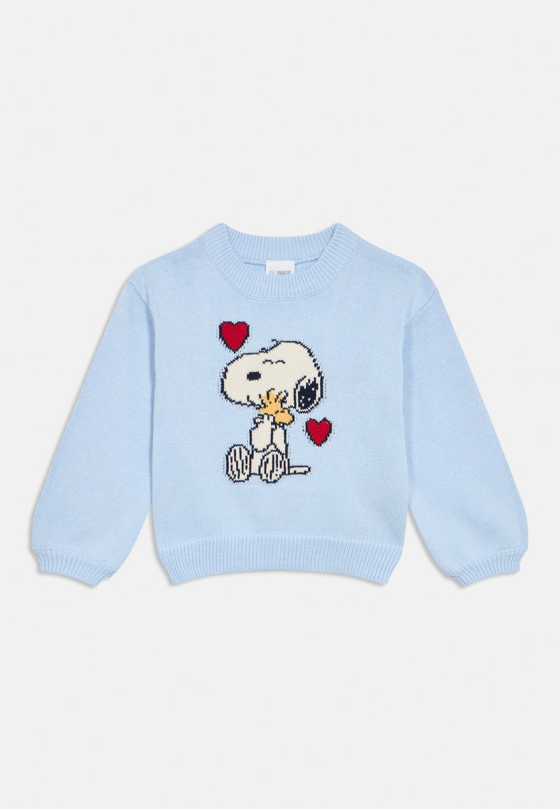 Light blue children's sweater with Snoopy hugging Woodstock and two red hearts on the front.