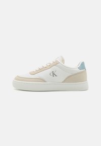 Unselected, bright white/creamy white/cloud blue