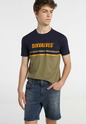 MEDIUM NORMALE PASSFORM SHOT - Denim shorts - blau