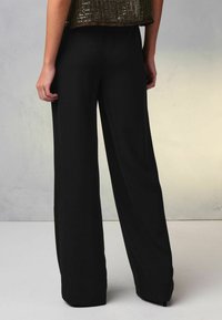 Next ELASTICATED BACK WIDE LEG . TALL  - Hlače - black