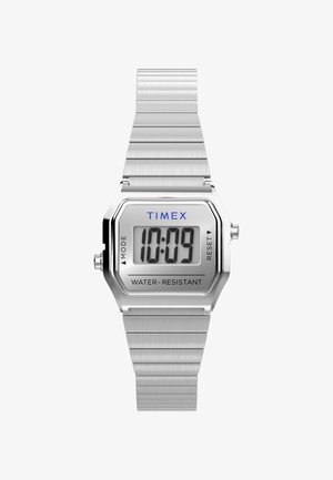 Silberne Digitaluhr mit rechteckigem Zifferblatt, Edelstahlarmband, blauer Schrift und wasserdichten Eigenschaften, die die Zeit 10:09 anzeigt.