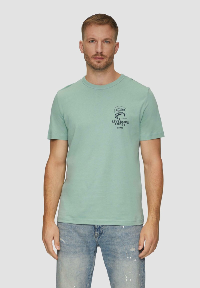 s.Oliver MIT FRONTPRINT - Triko s potiskem - salbeigrün