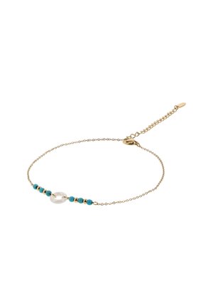 Bracelet délicat en chaîne d'or avec de petites perles turquoises et dorées, avec un pendentif central blanc circulaire et une fermeture réglable.