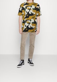 Only & Sons Triko s potiskem - beige