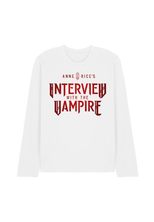 Weißes langärmeliges Hemd mit rotem Text "Anne Rice's Interview with the Vampire" in stilisiertem gotischem Schriftzug.