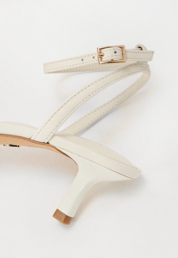 DAISYROSE - Sandals4