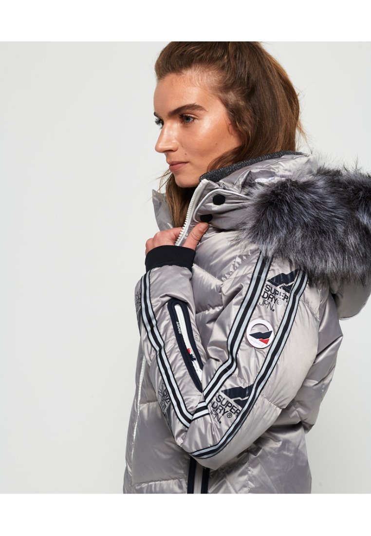 superdry glacier isobar down