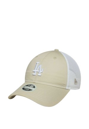 Cappello trucker beige e bianco con logo "LA" ricamato bianco davanti e retro in rete regolabile.