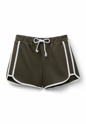 Dunkelolivgrüne Sportshorts mit weißer Einfassung und verstellbarem weißen Kordelzug in der Taille, auf weißem Hintergrund dargestellt.
