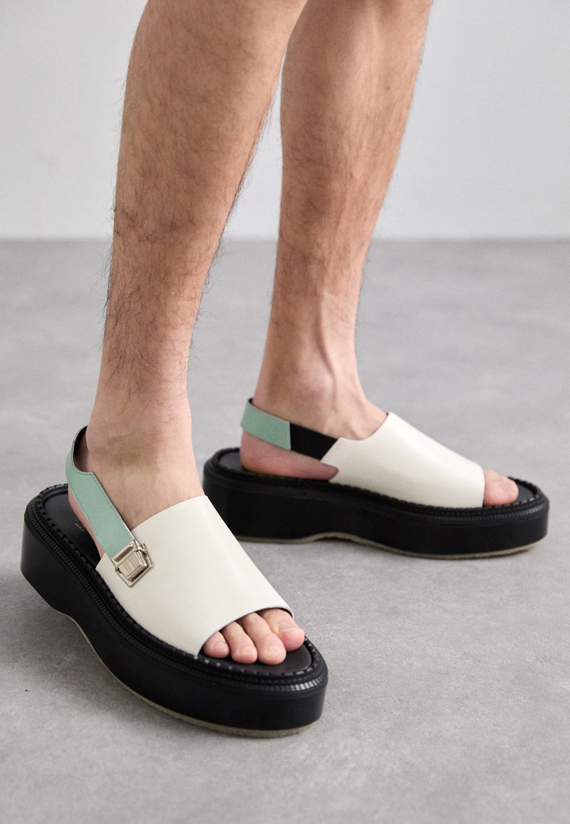 Adieu TYPE 200 UNISEX - Sandalai - ivory/pistachio