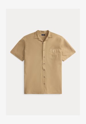 Camicia beige a maniche corte con bottoni, taschino sul petto e colletto, con piccolo logo ricamato sulla tasca.