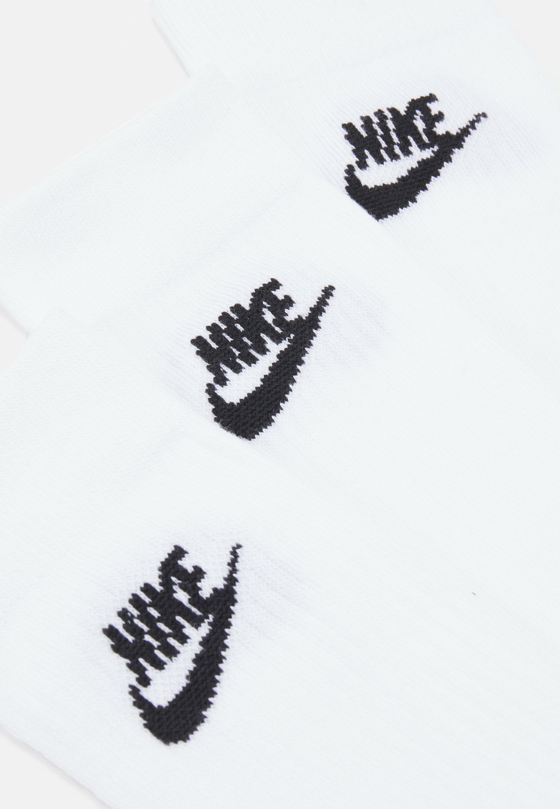 nike white swoosh logo 3 pack crew socks