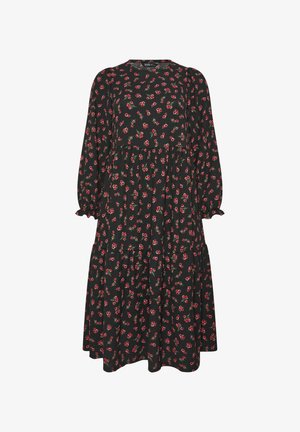 Czarna sukienka w kwiaty z długimi rękawami, okrągłym dekoltem, warstwowym krojem i czerwonymi wzorami kwiatowymi z zielonymi akcentami.