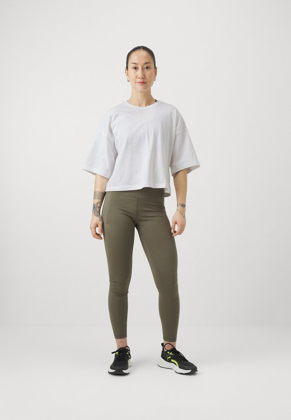 HYROX OVERSIZE TEE - Basic T-shirt3