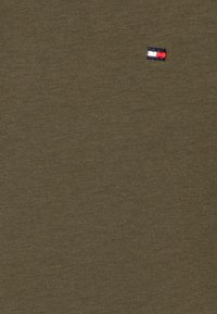 Tommy Hilfiger ESSENTIAL TEE - Maglietta a manica lunga - utility olive