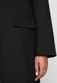Vero Moda Curve VMCLAIR LONG  - Klassisk frakke - black