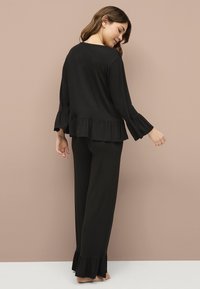 Ellos Collection SET - Pyjama set - schwarz
